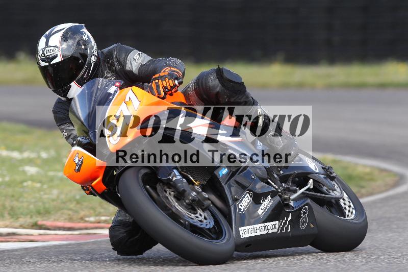 Archiv-2025/05 14.04.2025 Plüss Moto Sport ADR/Freies Fahren/871